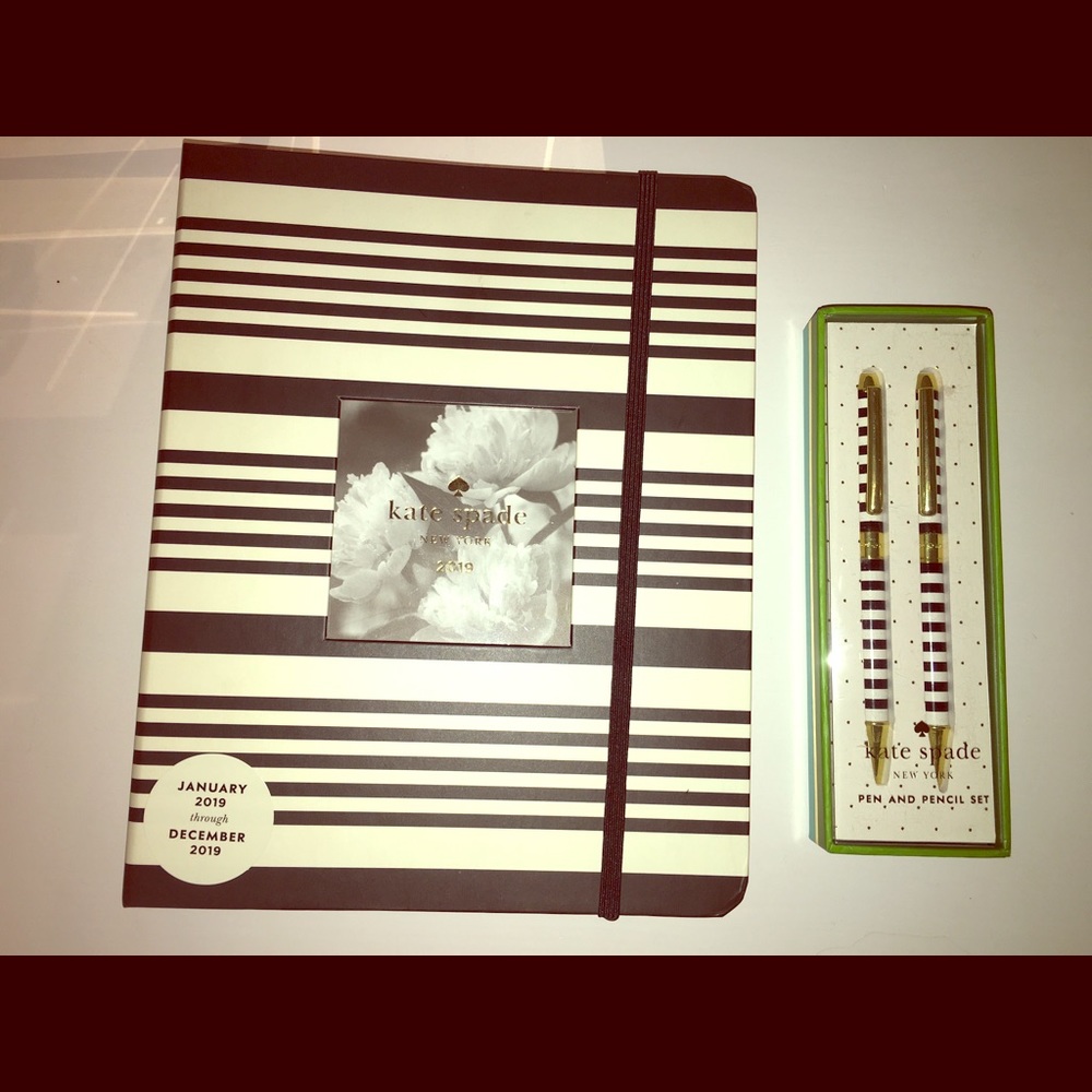 Kate spade 2019 organizer with Pen/pencil set